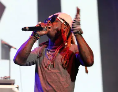 Rapper Lil Wayne to headline Target Center in August