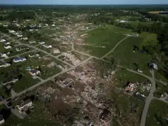 More storms take aim at central US, where many are digging out from tornado damage